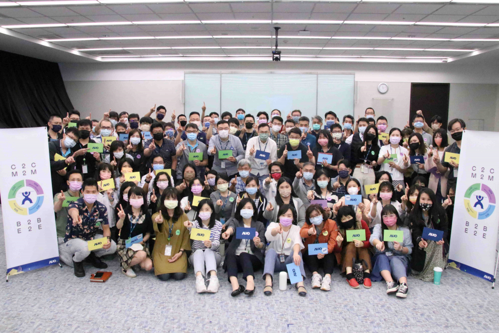 友達提供全球及集團輪調機會，支持同仁持續進修學習，致力為專業人才打造友善多元的職場環境