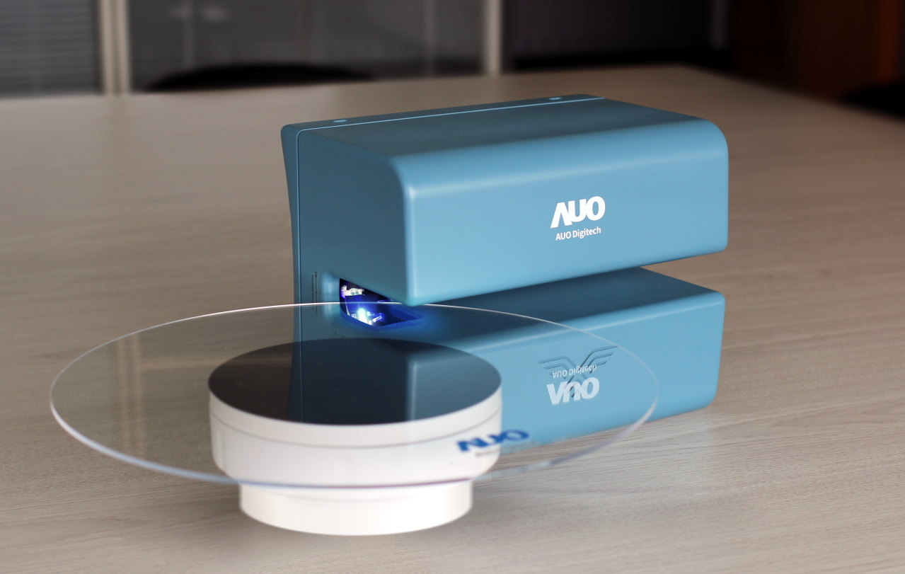 達擎寬視角3D醫療顯示器，協助醫護團隊成員於手術進行時，皆能看到一致性的3D影像，提高溝通效率，使手術更精準、快速完成達擎寬視角3D醫療顯示器，協助醫護團隊成員於手術進行時，皆能看到一致性的3D影像，提高溝通效率，使手術更精準、快速完成