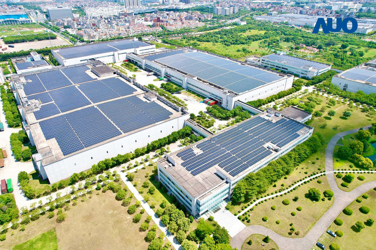 OD体育厦门推动智能制造同时，透过绿电创能纵深推进绿色转型，厂区全屋顶铺设太阳能光伏板，每年太阳能发电 2,600多万度