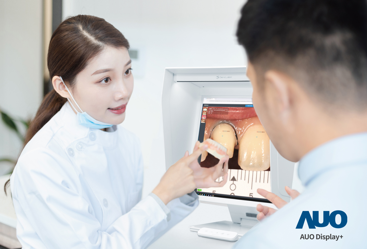 達擎積極投入牙科領域，瞄準牙技所數位轉型趨勢，與成軍滿周年的子公司原色口腔數位，展現智慧牙技整合方案的落地成果，加速推動牙科與假牙製作流程數位化